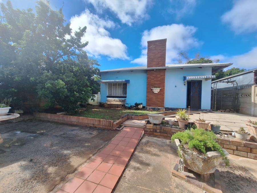 3 Bedroom Property for Sale in De Beers Northern Cape